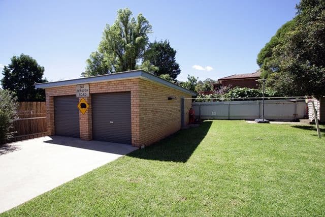 31 Waranga Avenue, MOUNT AUSTIN NSW 2650, Mount Austin - Thumbnail 7