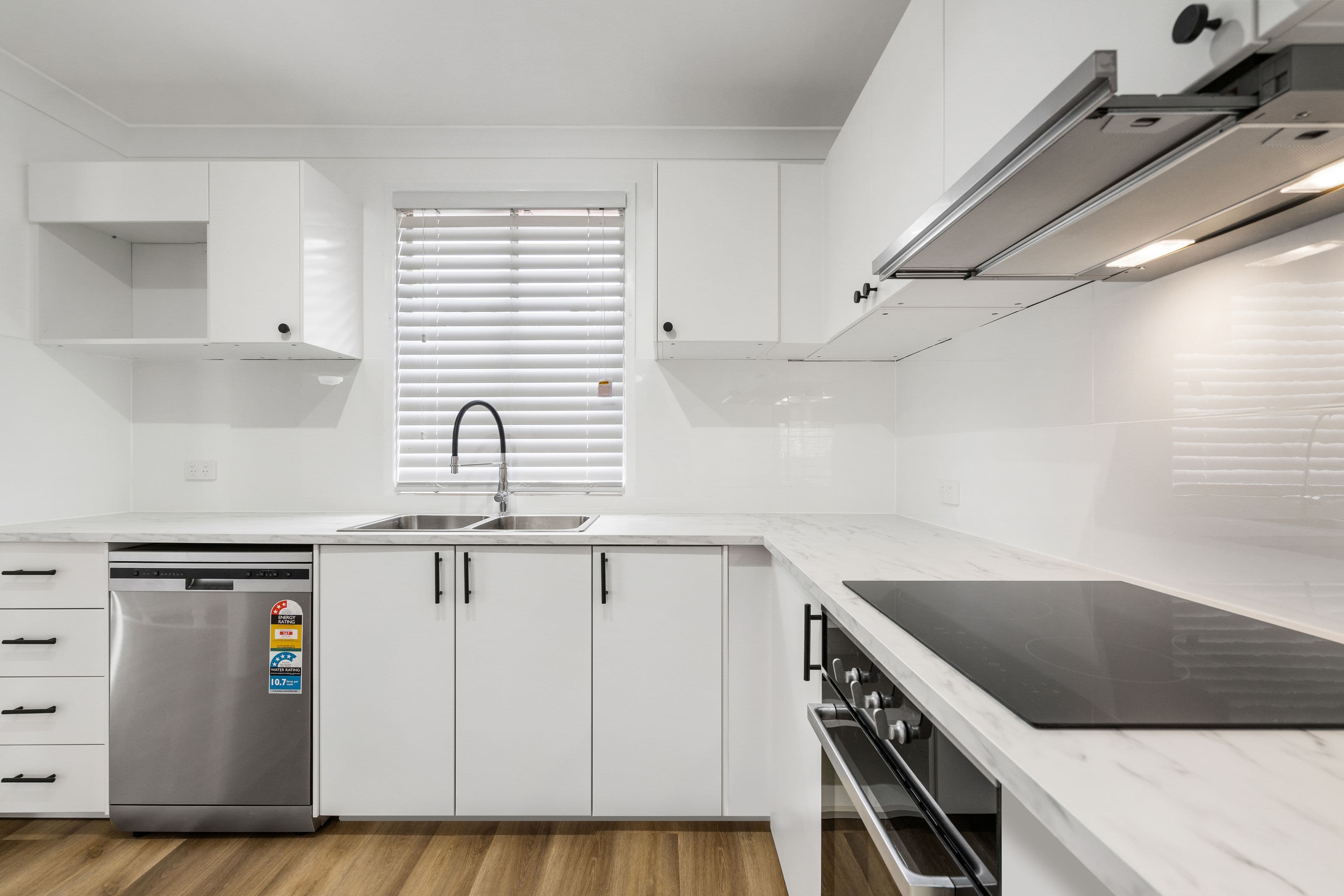 6 Armstrong Street, Petrie QLD 4502, Petrie - Thumbnail 6