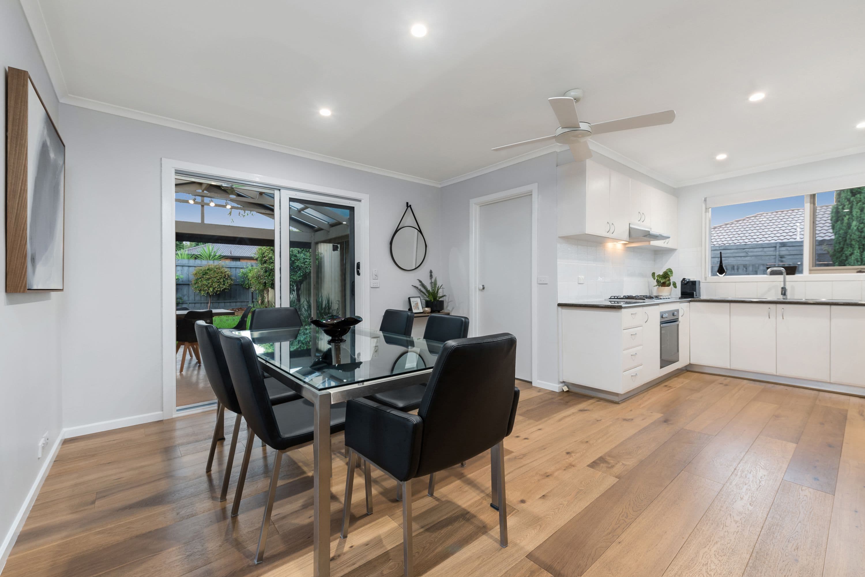 118 Lakesfield Drive, Lysterfield VIC 3156, Lysterfield - Thumbnail 4