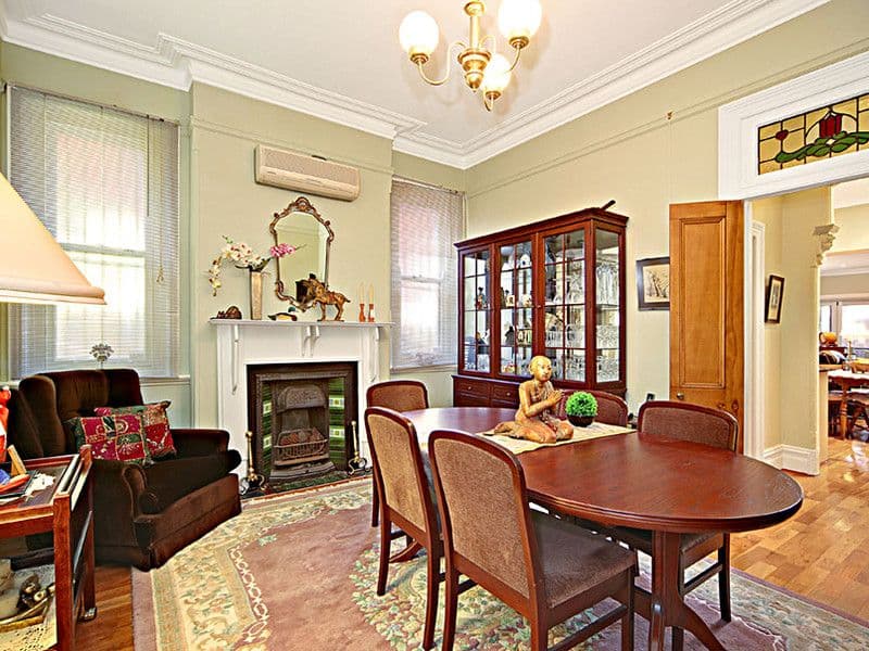 18 Bayview Road, MORNINGTON, Mornington - Image 1