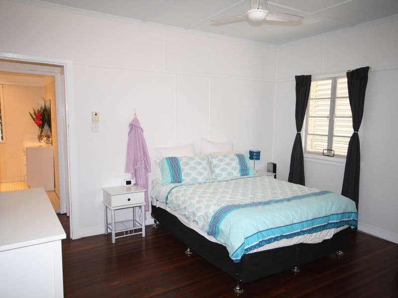 17 Friend Street, Barney Point QLD 4680, Barney Point - Thumbnail 5