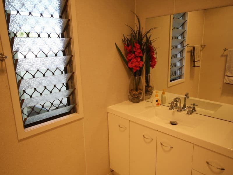 17 Friend Street, Barney Point QLD 4680, Barney Point - Thumbnail 6
