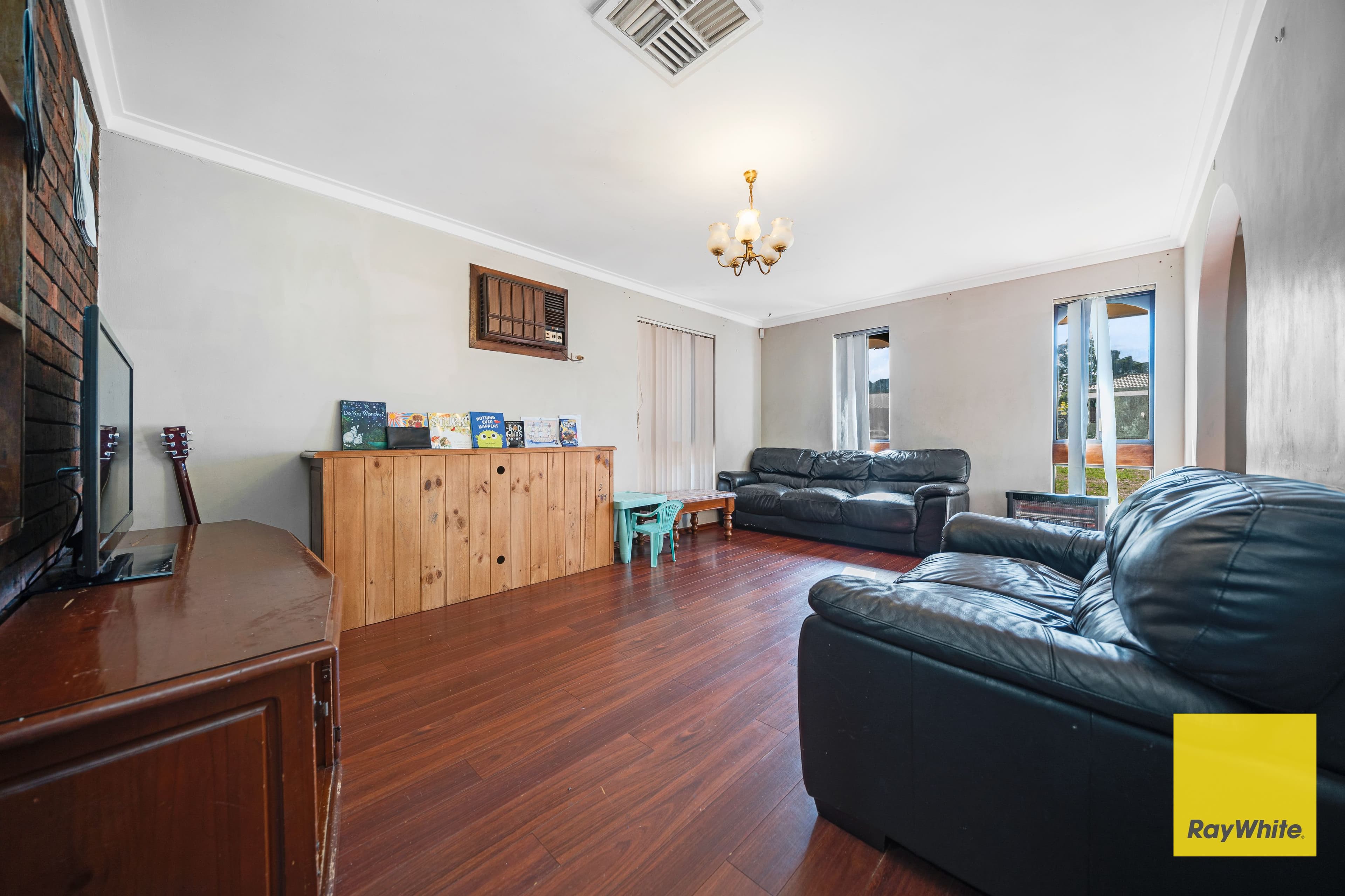 22 Loughton Way, Balga WA 6061, Balga - Thumbnail 2