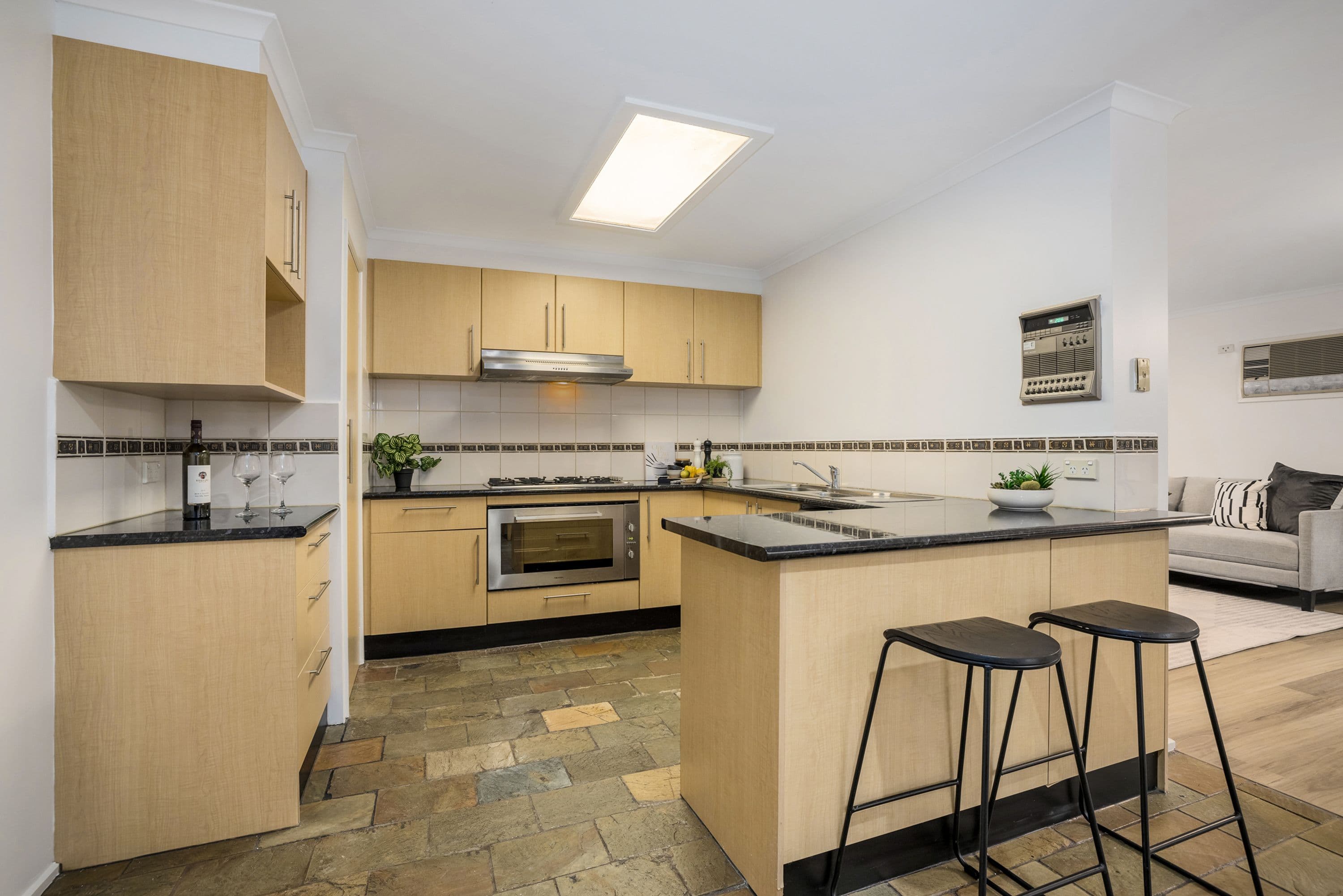 41 Willow Avenue, Rowville VIC 3178, Rowville - Thumbnail 5