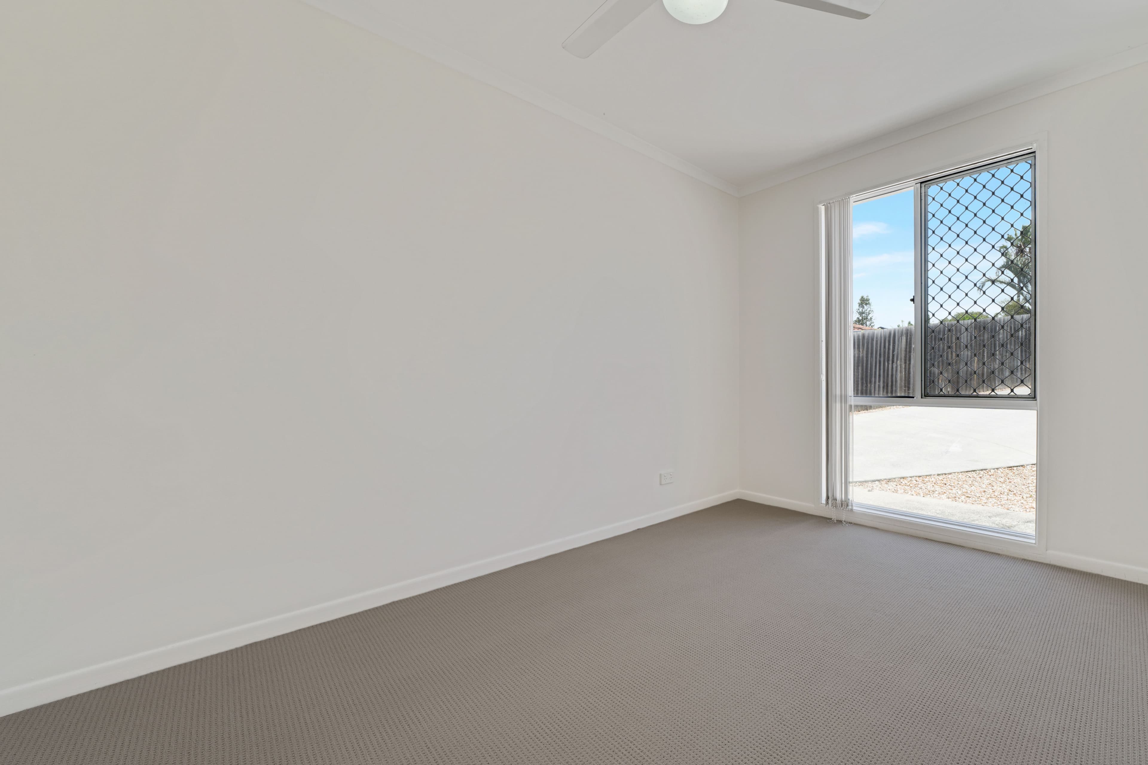 31 Francoise Street, Eagleby QLD 4207, Eagleby - Thumbnail 8