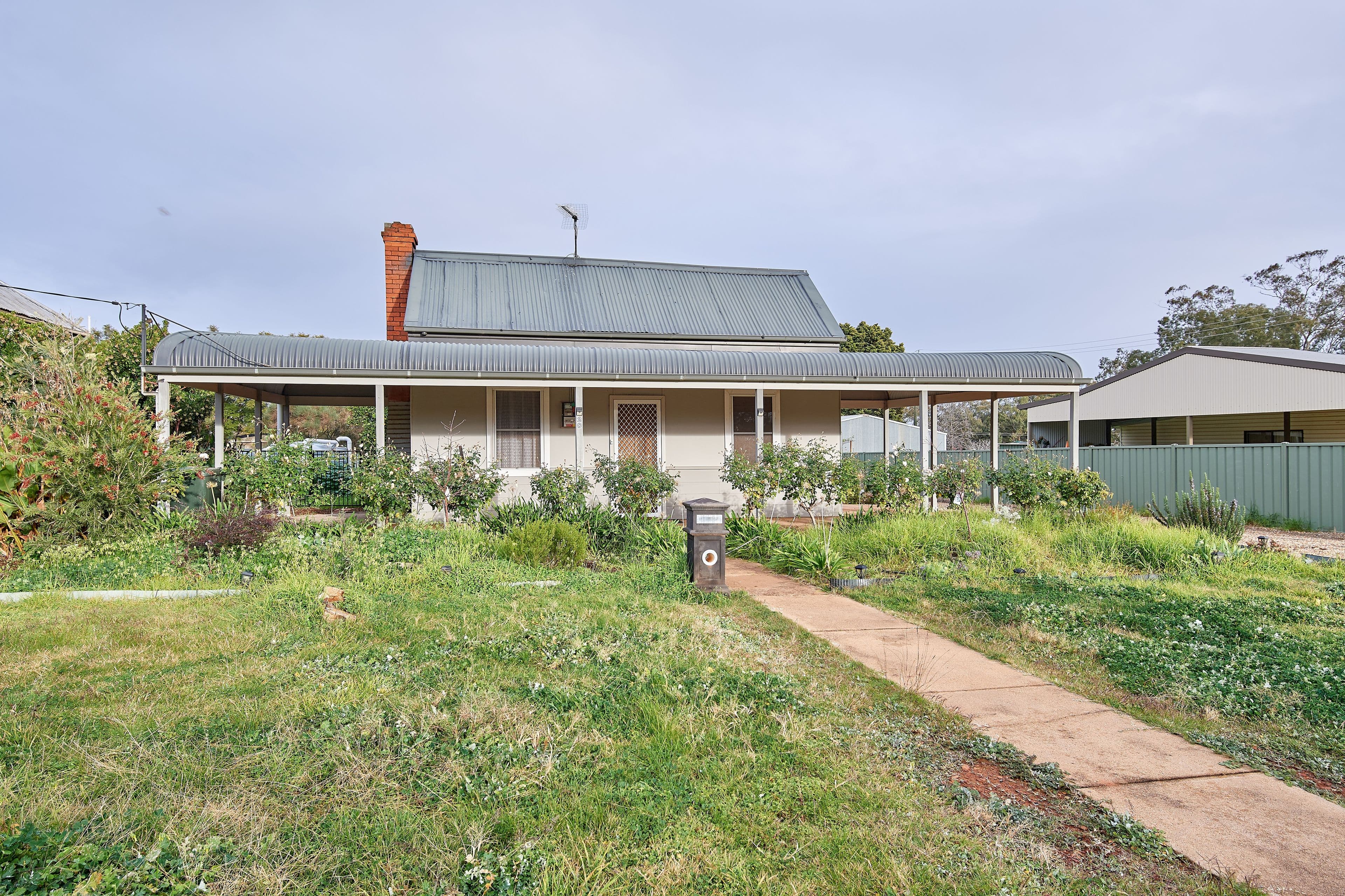 28 Mimosa Street, Coolamon NSW 2701, Coolamon - Image 1