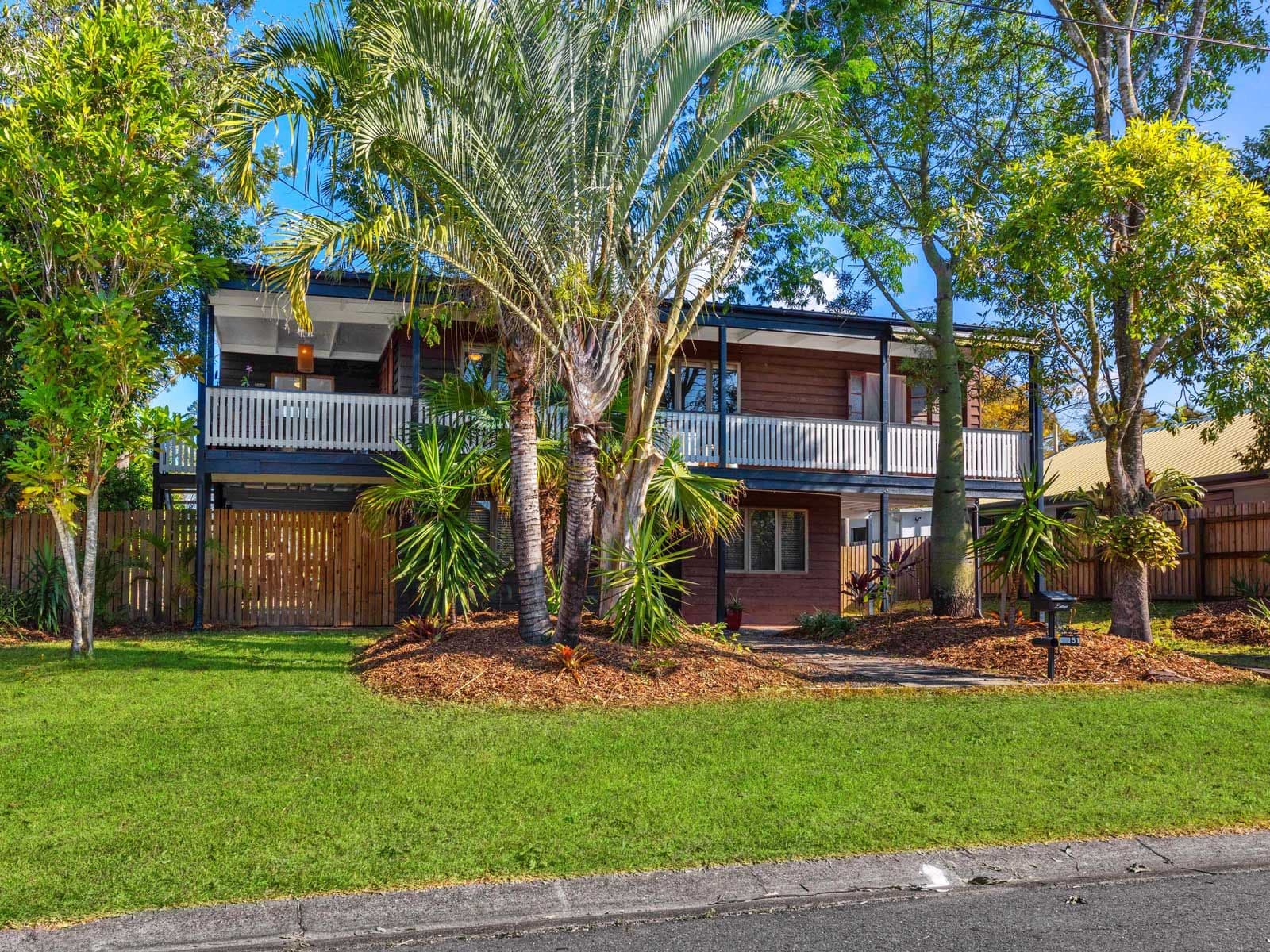 51 Deniven Street, Corinda QLD 4075, Corinda - Thumbnail 3