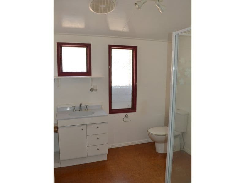 6 Old Maryborough Road, Gayndah QLD 4625, Gayndah - Thumbnail 6
