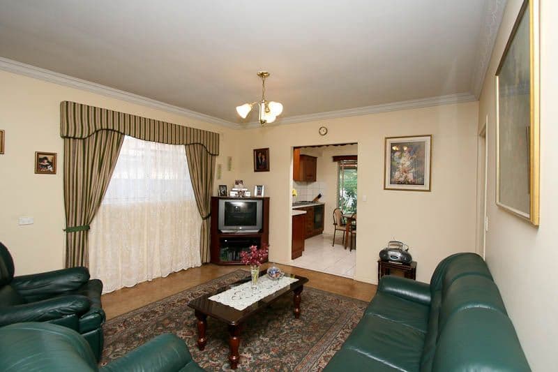73 QUINLIVAN Road, POORAKA SA 5095, Pooraka - Thumbnail 5