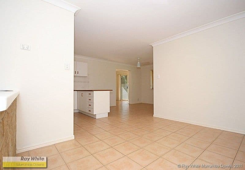 10 Braidwood Avenue, MURRUMBA DOWNS QLD 4503, Murrumba Downs - Thumbnail 4