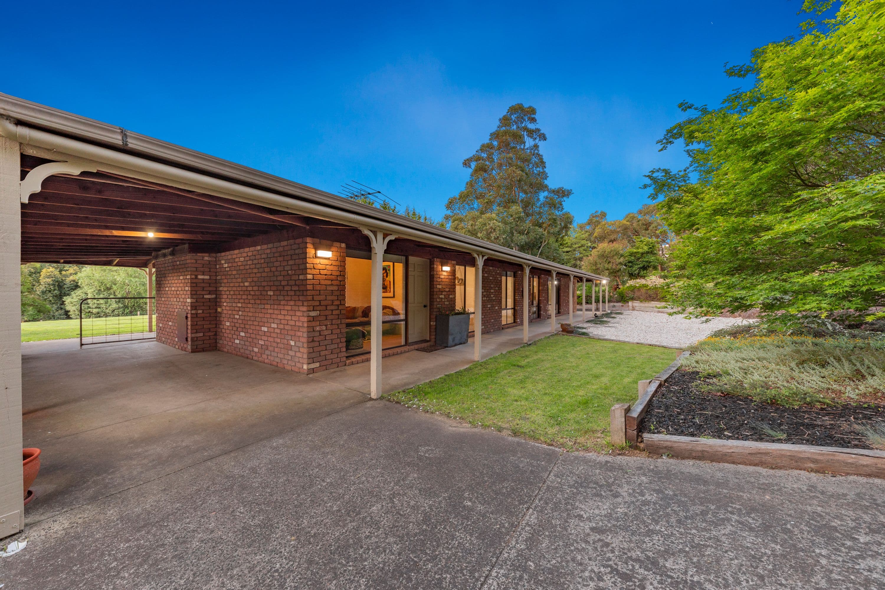 4 Bellbird Close, Pakenham VIC 3810, Pakenham - Image 1
