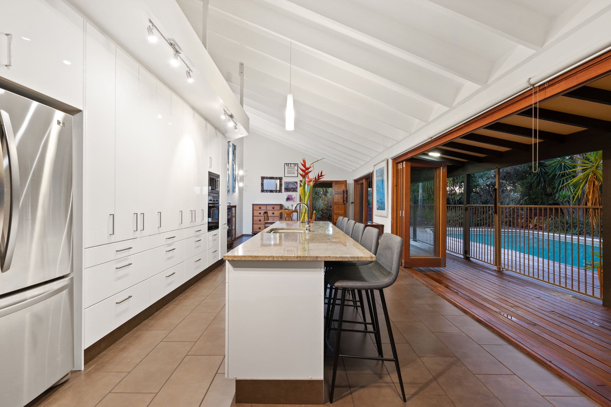 23 Binalong Drive, Ashmore QLD 4214, Ashmore - Thumbnail 6
