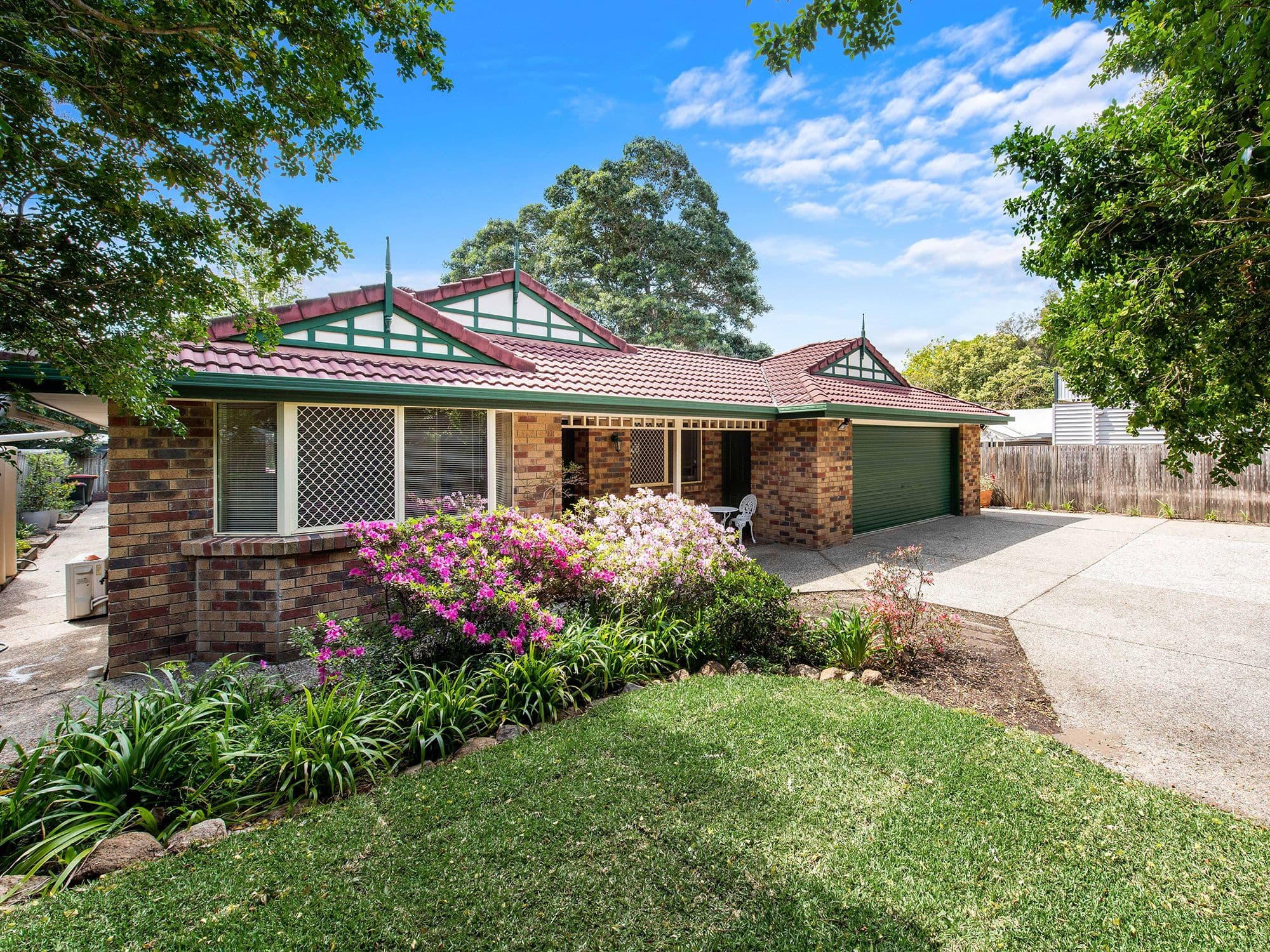 110 Lynne Grove Avenue, Corinda QLD 4075, Corinda - Image 1