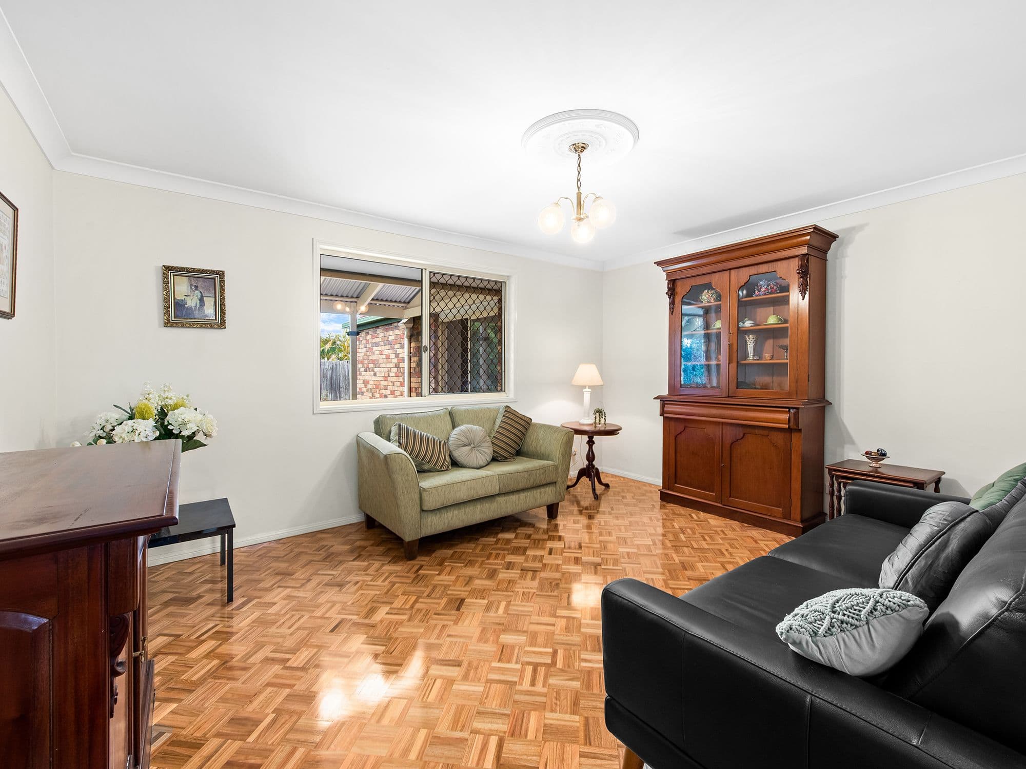 110 Lynne Grove Avenue, Corinda QLD 4075, Corinda - Thumbnail 5