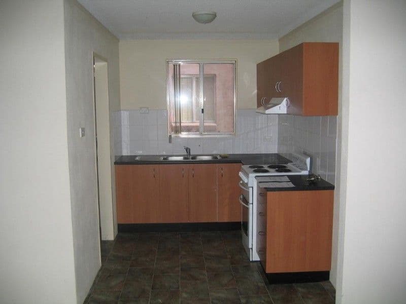 4 Albion Street, GOULBURN NSW 2580, Goulburn - Thumbnail 2