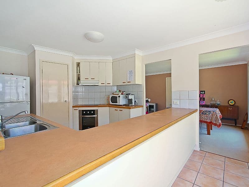 12 Lomandra Place, CAPALABA QLD 4157, Capalaba - Thumbnail 4