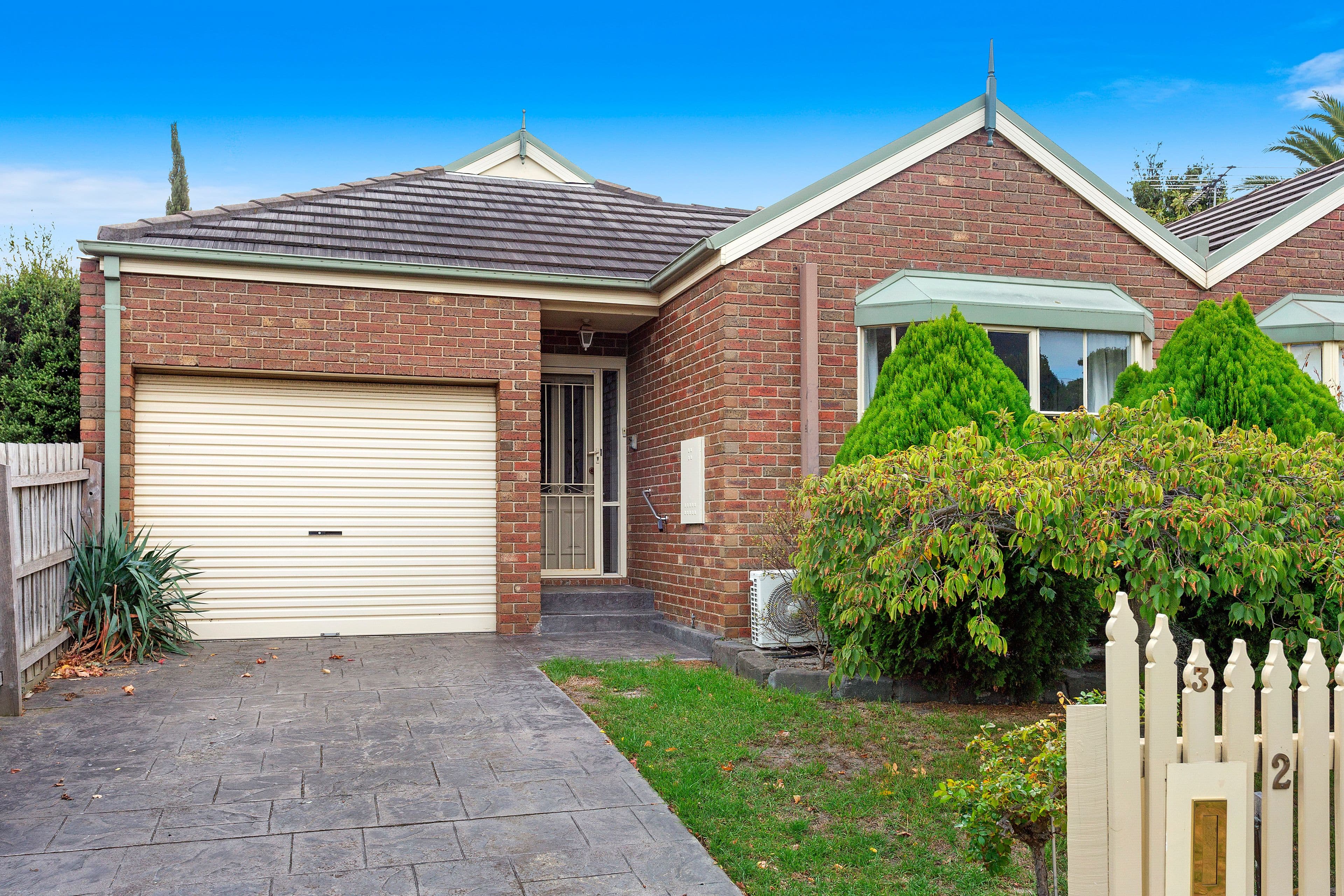 2 Katoomba Street, Hampton East VIC 3188, Hampton East - Image 1