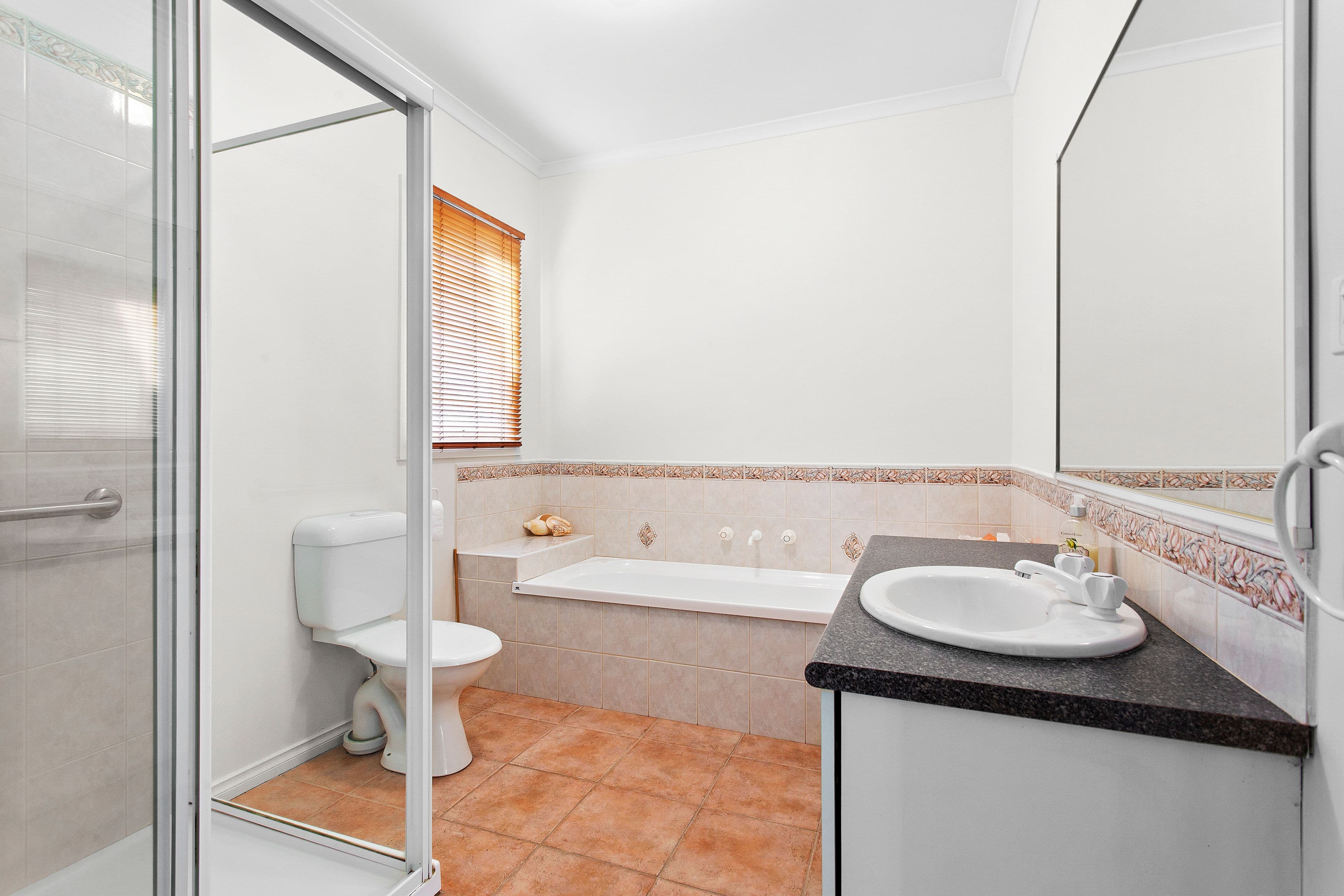 2 Katoomba Street, Hampton East VIC 3188, Hampton East - Thumbnail 7