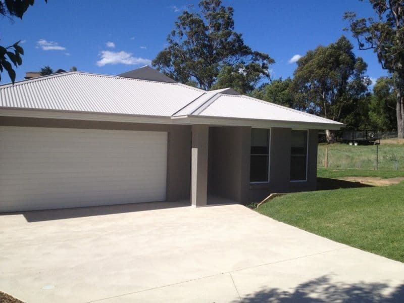 9 Fernbrook Crescent, MITTAGONG NSW 2575, Mittagong - Image 1