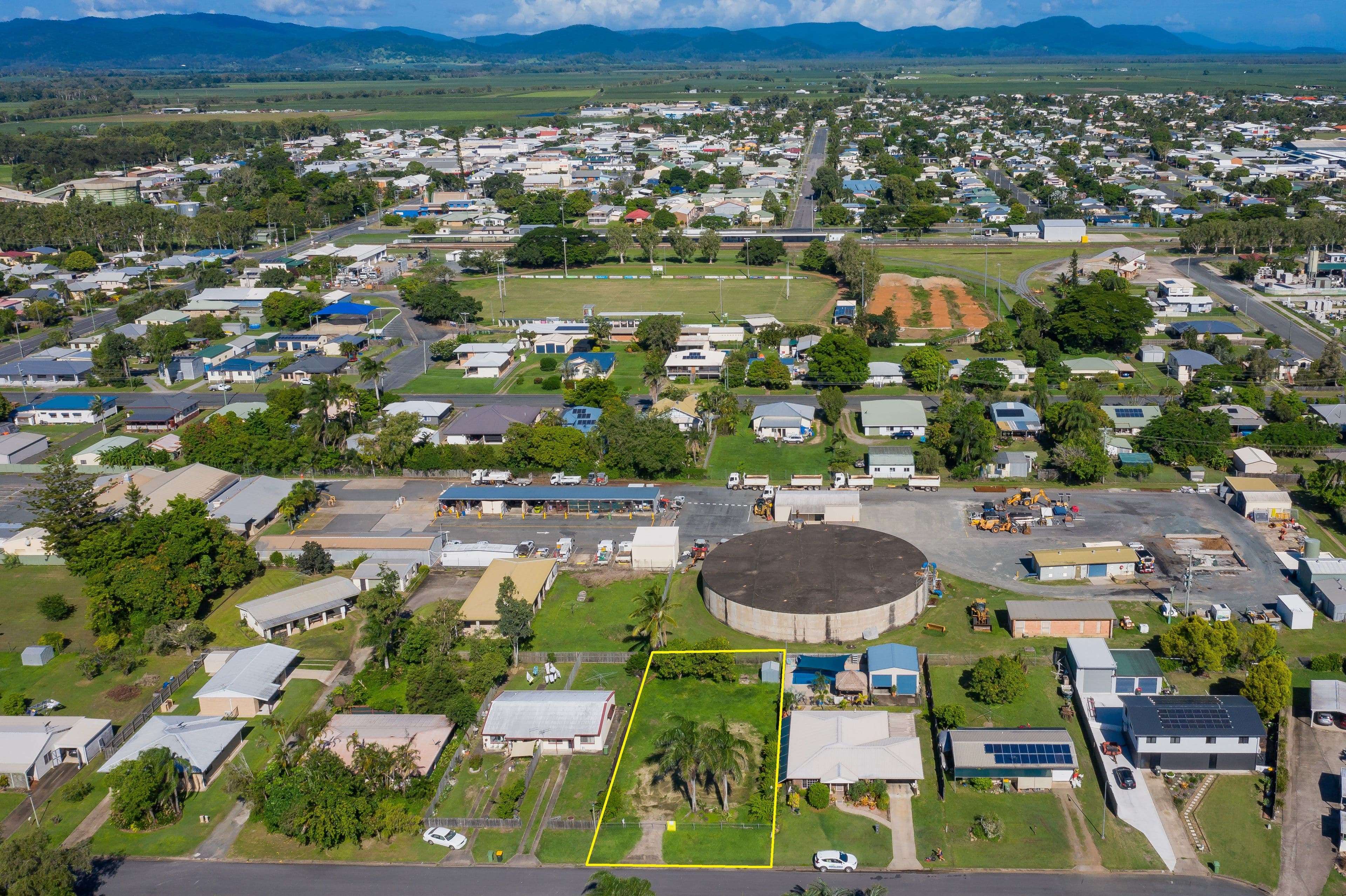 27 Lurline Drive, Proserpine QLD 4800, Proserpine - Thumbnail 5