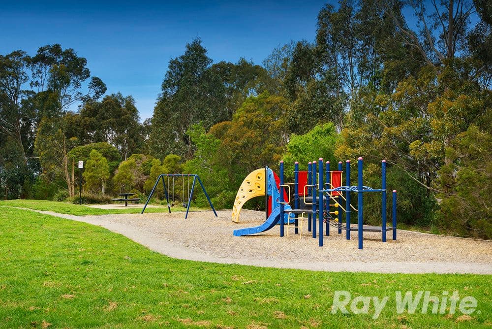 20 Highvale Road, Glen Waverley VIC 3150, Glen Waverley - Thumbnail 7