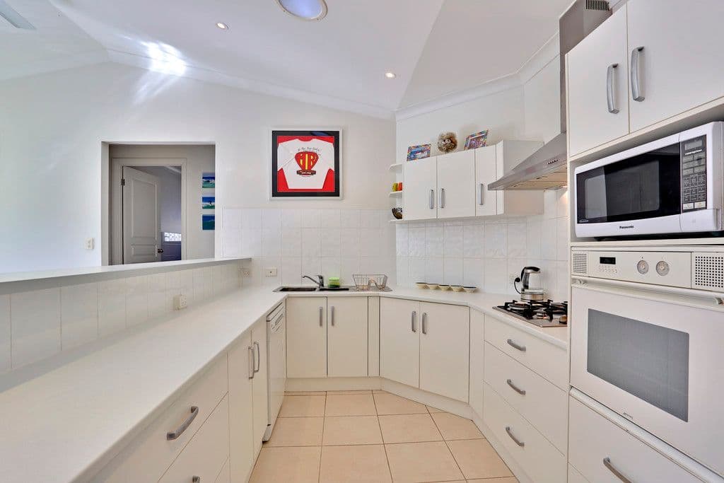 27 George Hely Crescent, Killarney Vale NSW 2261, Killarney Vale - Thumbnail 3