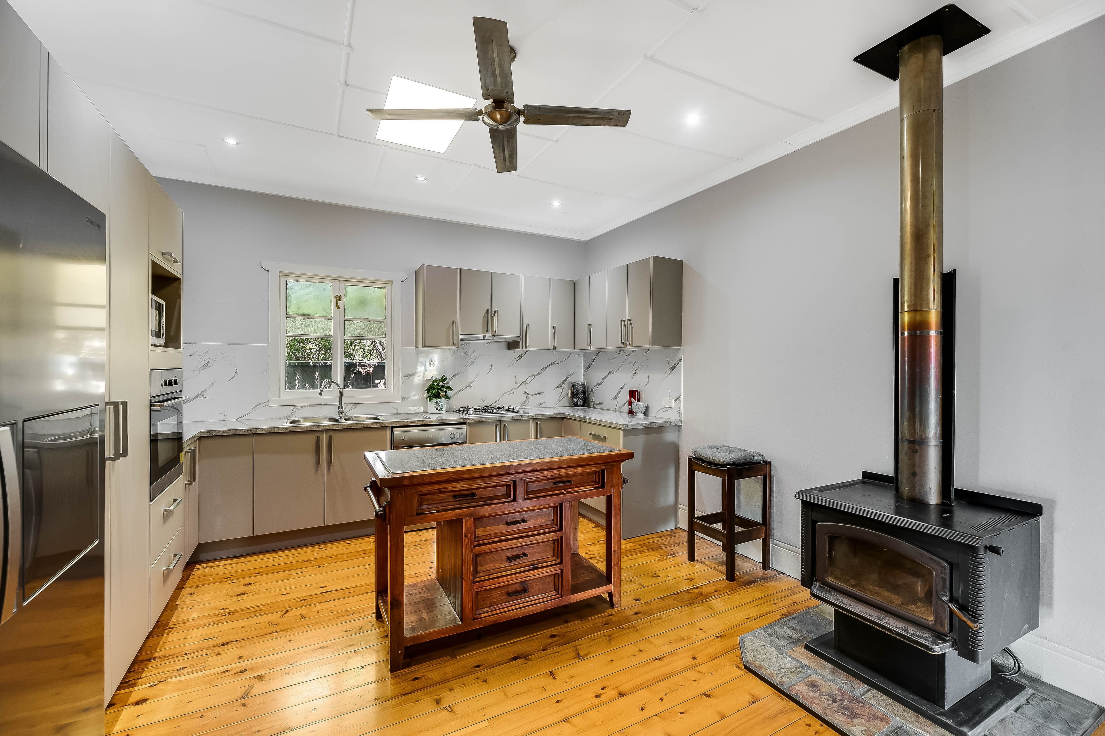 45 Justin Street, Harristown QLD 4350, Harristown - Thumbnail 2