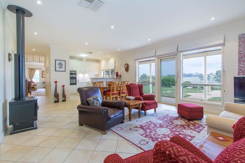 298 Spring Farm Road, CLARE SA 5453, Clare - Thumbnail 2