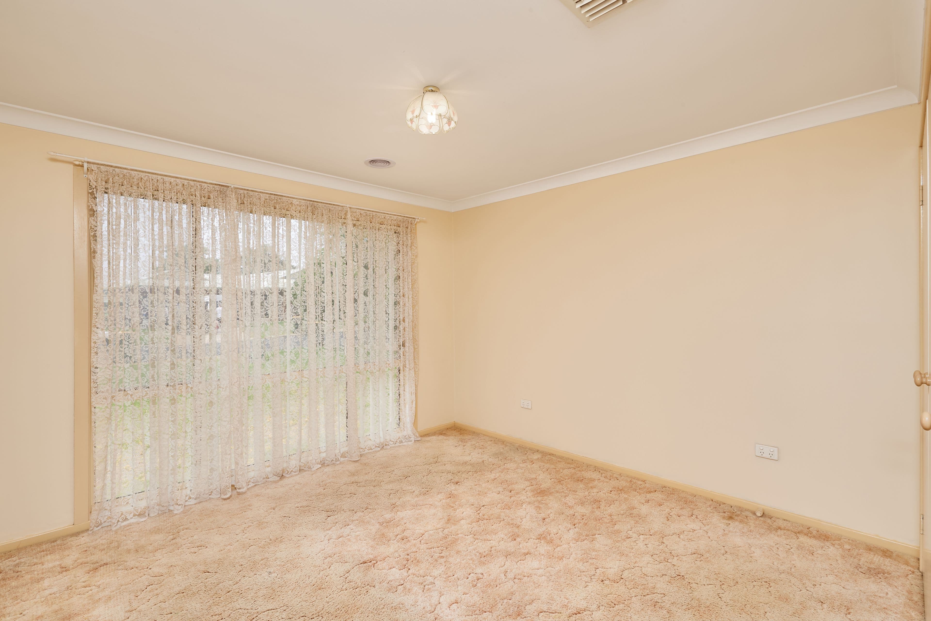 65 Lamilla Street, Glenfield Park - Thumbnail 5