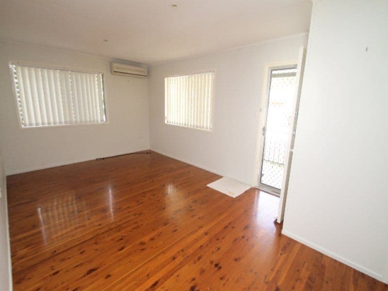 35 John Dory Drive, Toolooa QLD 4680, Toolooa - Thumbnail 3