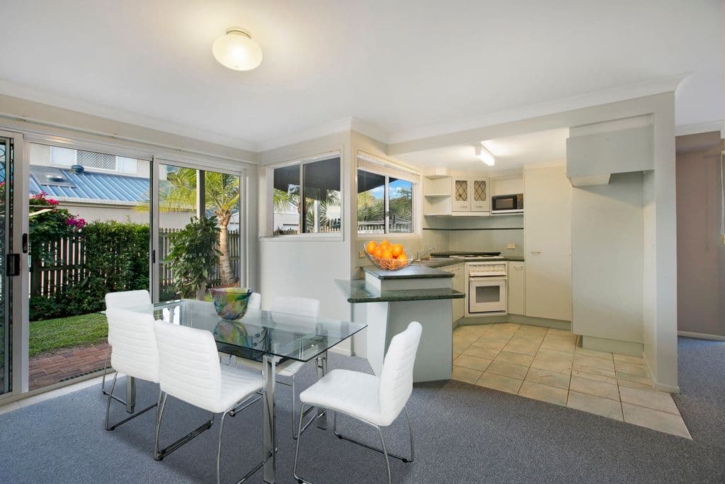 188 Thorneside Road, Thorneside QLD 4158, Thorneside - Thumbnail 3