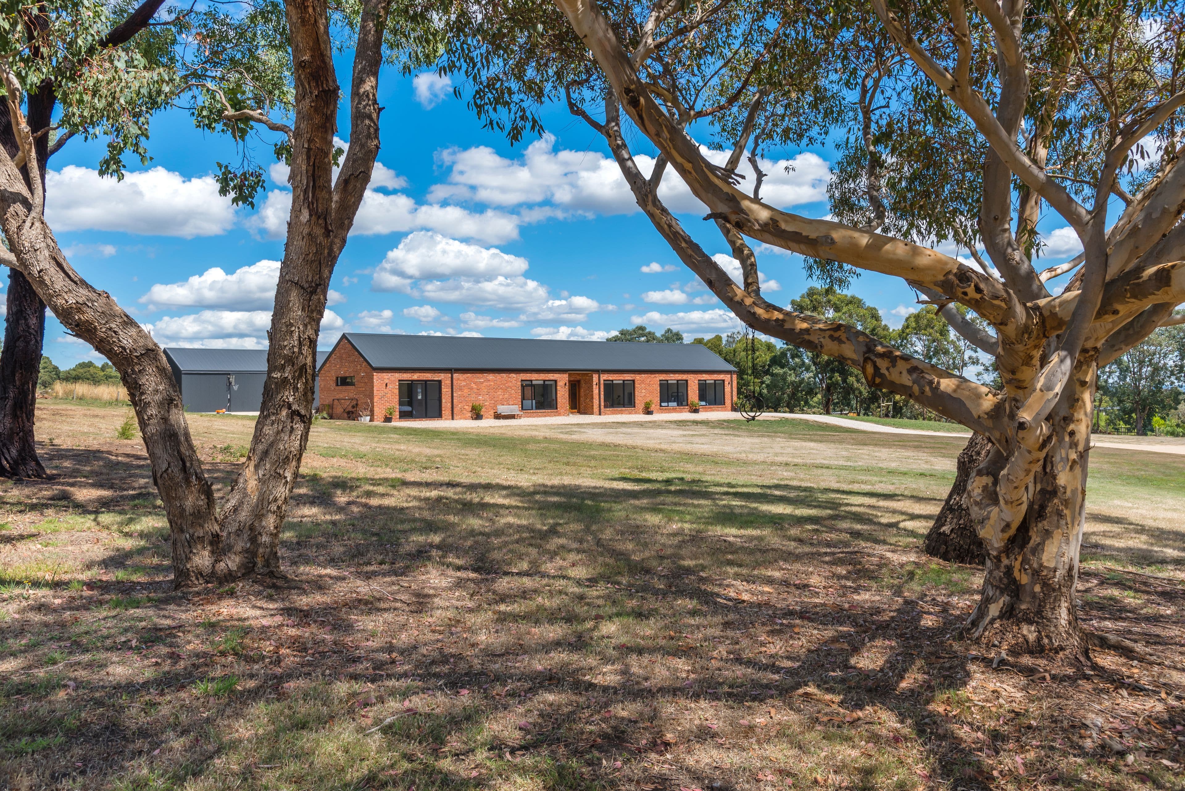 301 Blackhill Road, Kyneton VIC 3444, Kyneton - Thumbnail 2