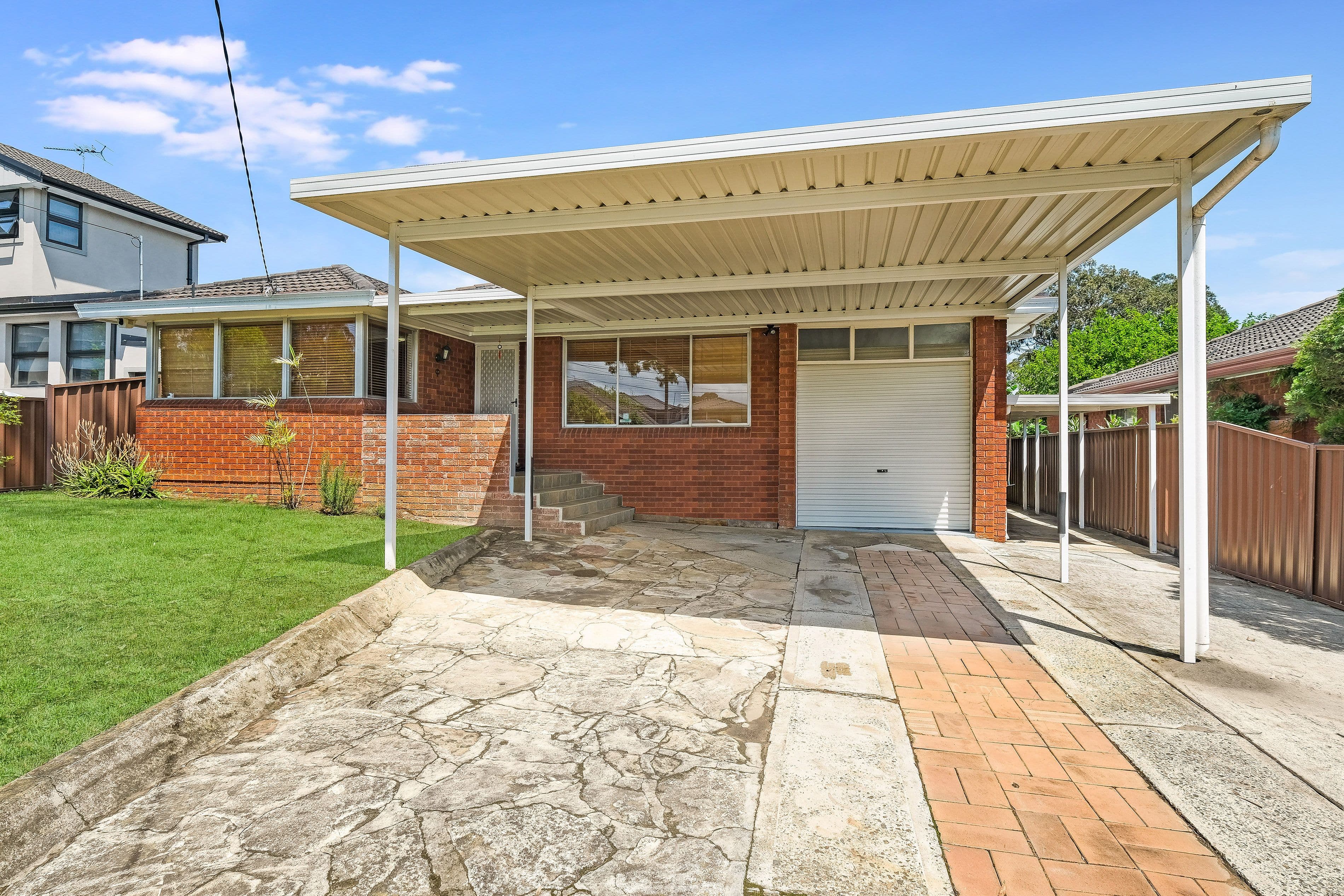 41 Amaroo Avenue, Georges Hall NSW 2198, Georges Hall - Thumbnail 2