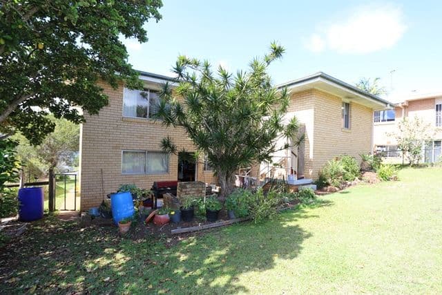 11 Harlock Street, Moorooka QLD 4105, Moorooka - Thumbnail 2