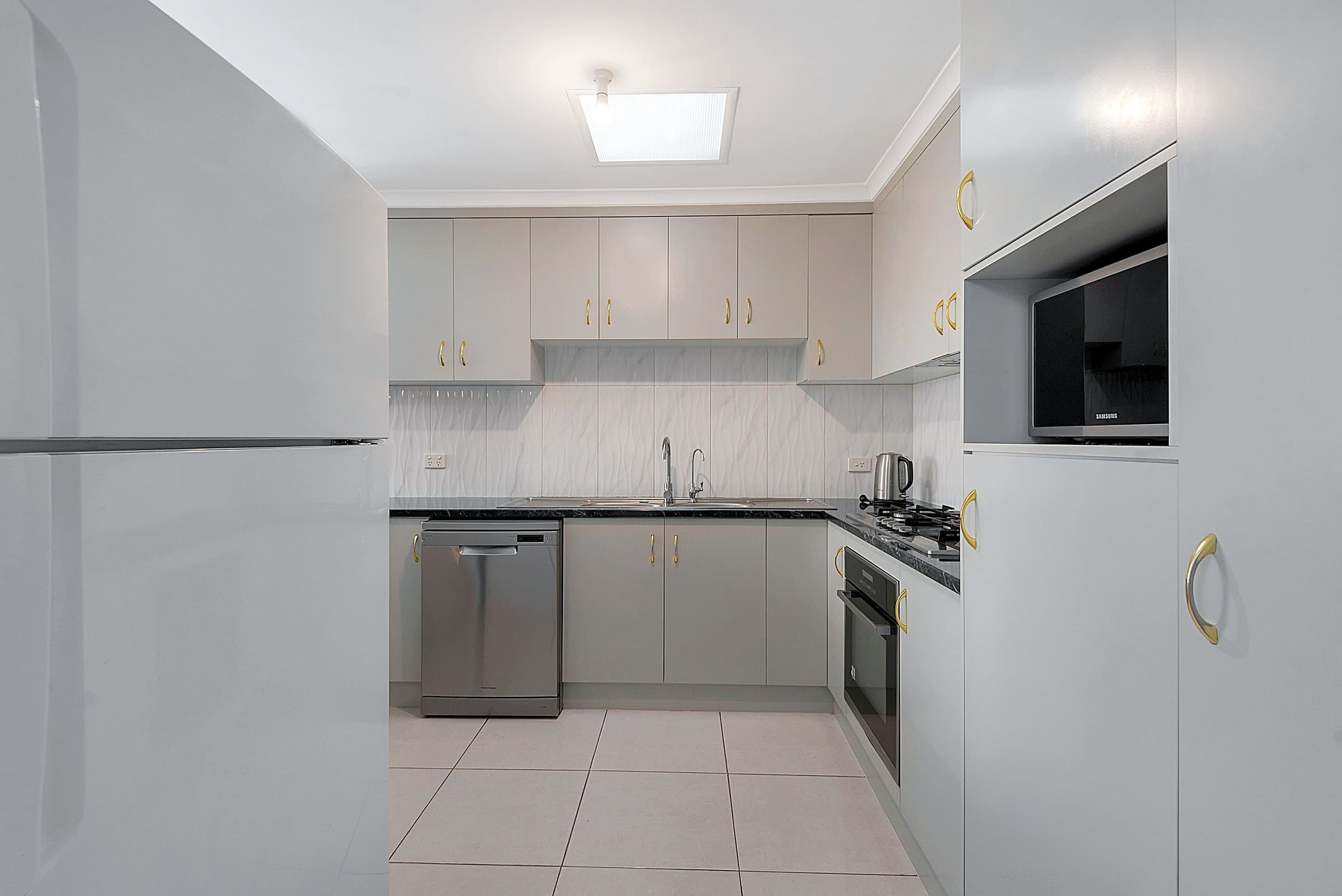 12 Crown Crescent, Paralowie SA 5108, Paralowie - Thumbnail 4