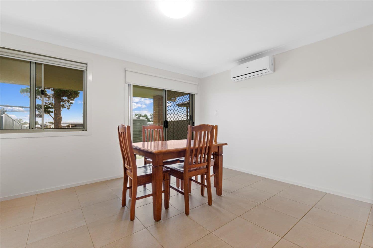 14 & 14A Huxtable Place, Goulburn NSW 2580, Goulburn - Thumbnail 3