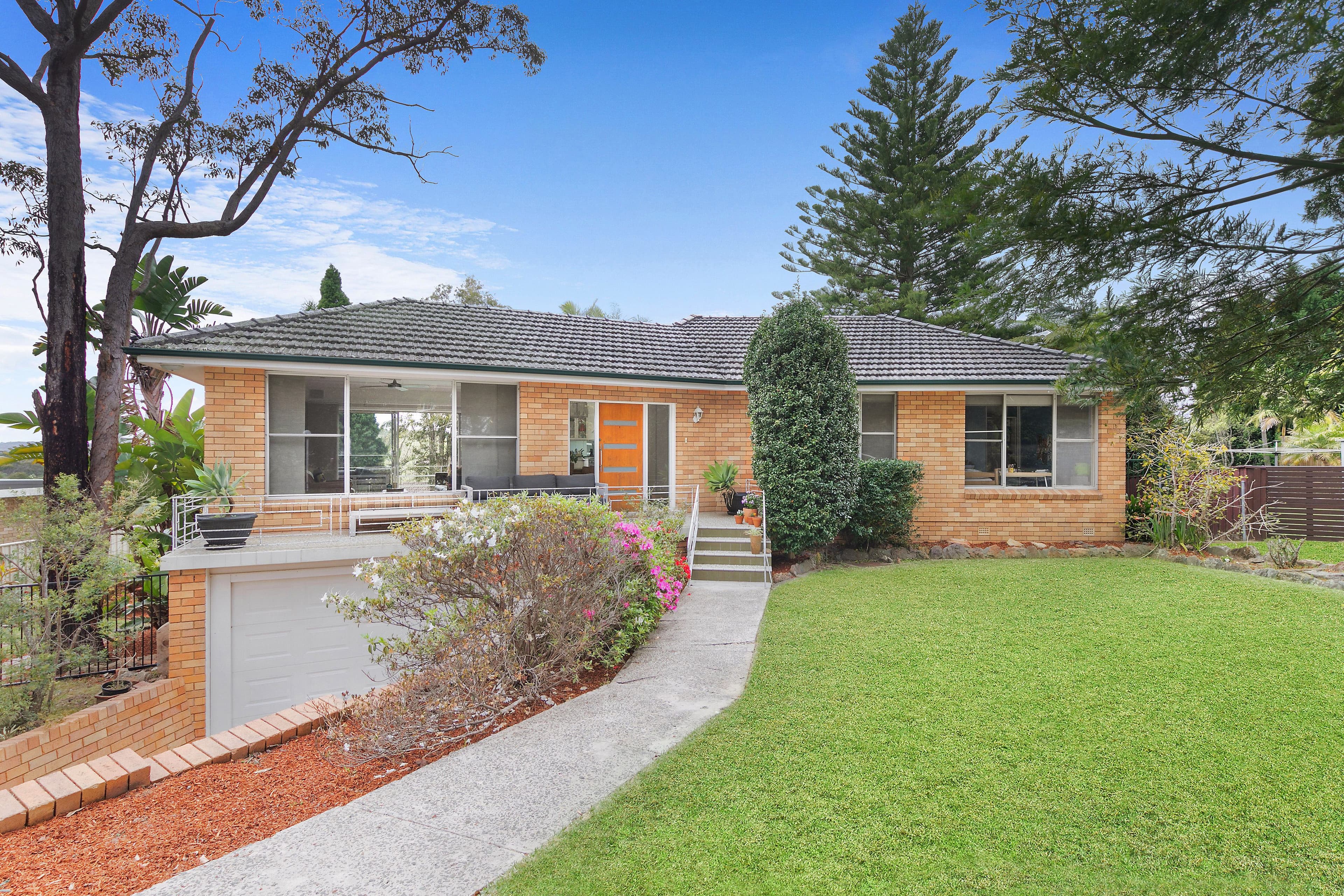 2 Romney Road, St Ives Chase - Image 1