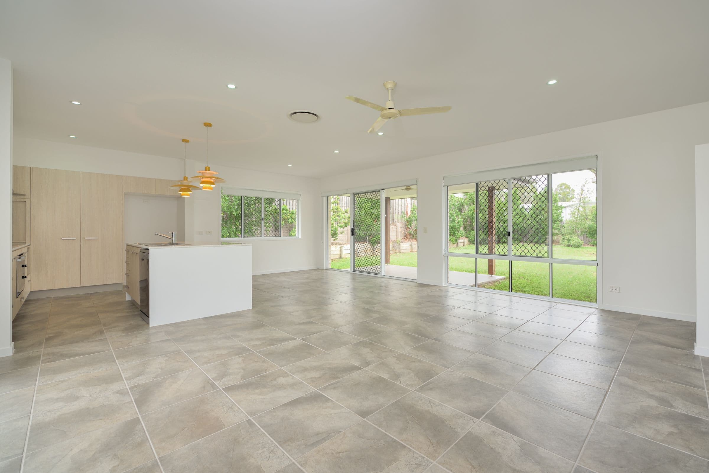 4 Cornforth Crescent, Kirkwood QLD 4680, Kirkwood - Thumbnail 6