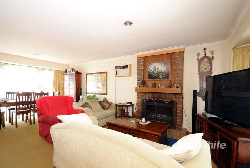 27 Lonsdale Avenue, ROWVILLE VIC 3178, Rowville - Thumbnail 2