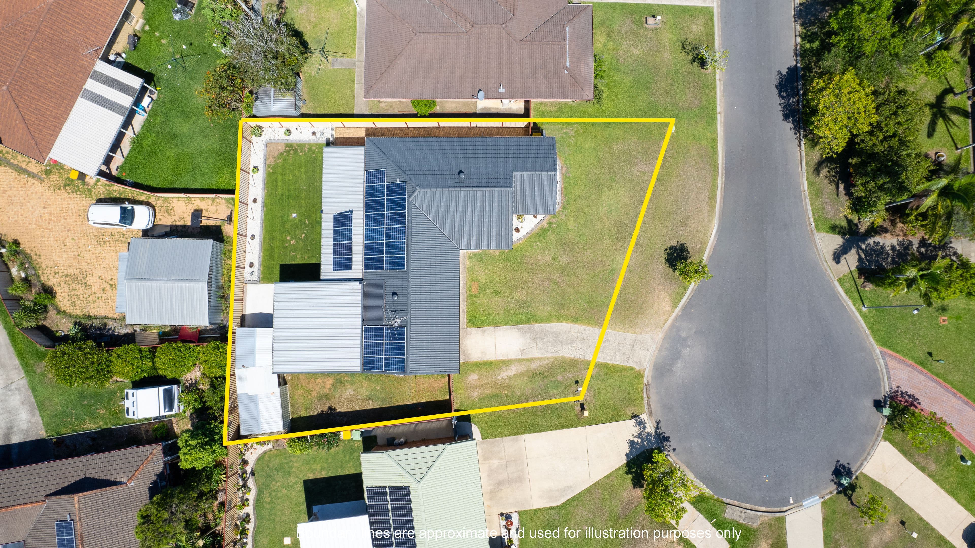 8 Stardust Court, Caboolture QLD 4510, Caboolture - Thumbnail 2