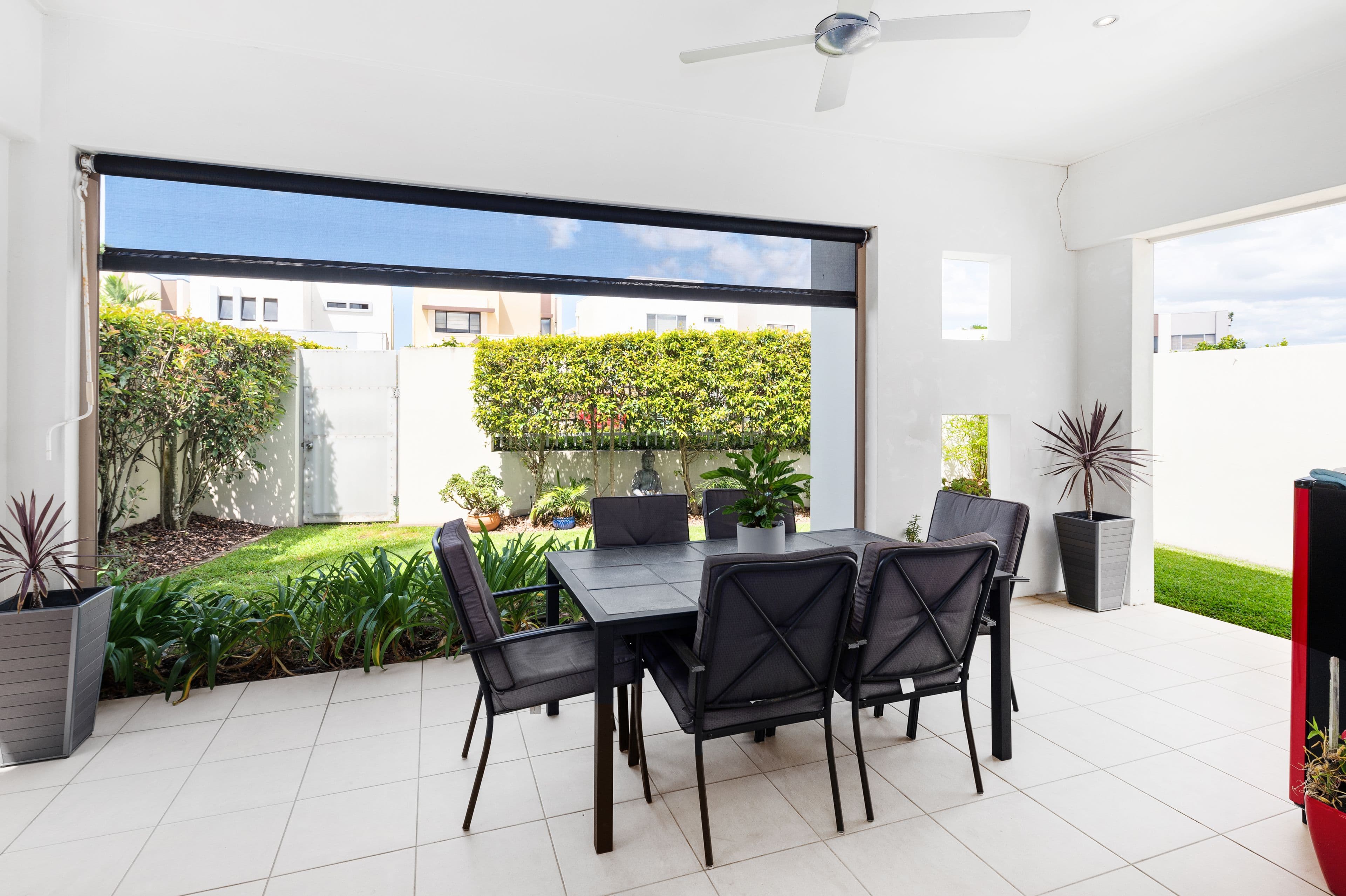 6010 Calardo Avenue, Hope Island QLD 4212, Hope Island - Thumbnail 6