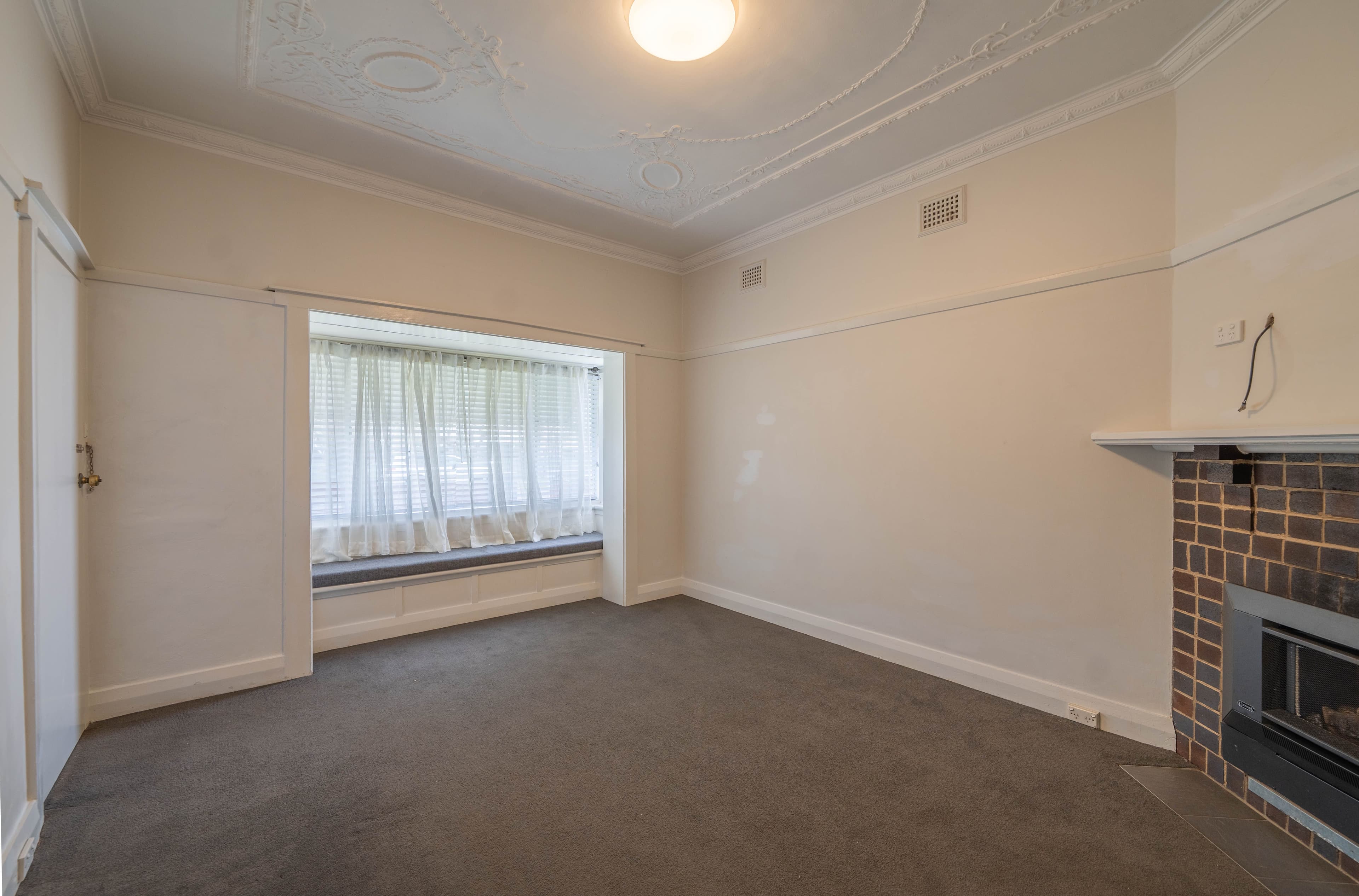 4 Armstrong Street, Parkes NSW 2870, Parkes - Thumbnail 8