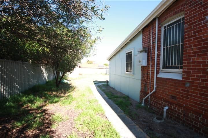 87 Ninth Avenue, MAYLANDS WA 6051, Maylands - Thumbnail 4