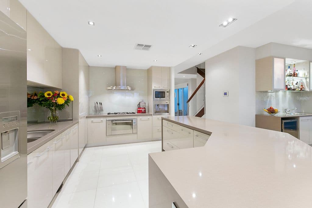 86a Stuart Street, Bulimba QLD 4171, Bulimba - Thumbnail 2