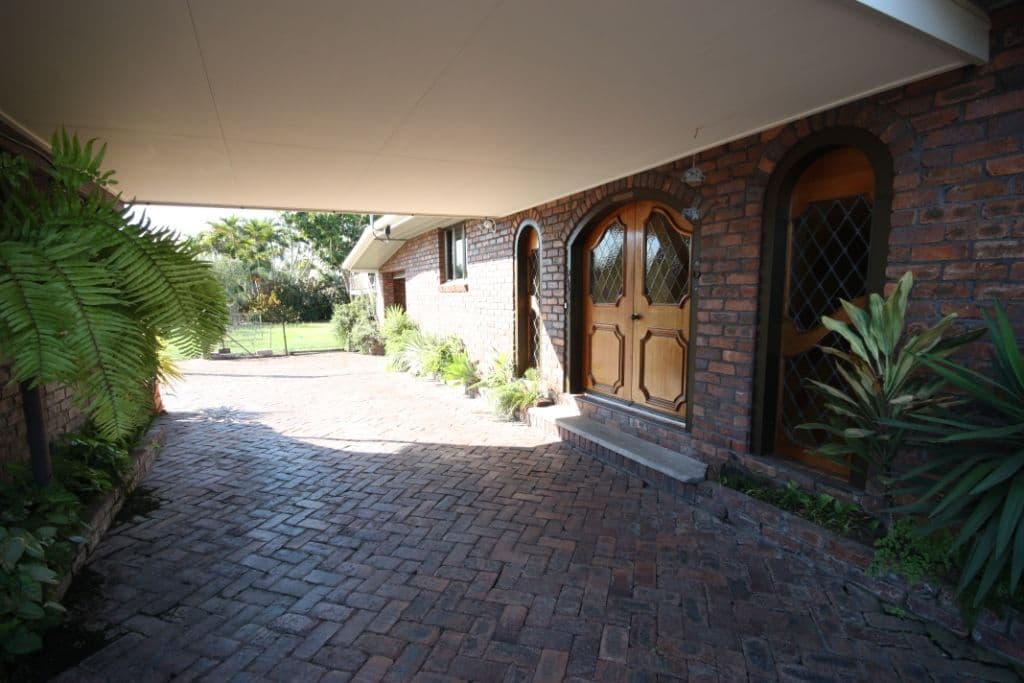 18 King Street, AYR QLD 4807, Ayr - Thumbnail 2