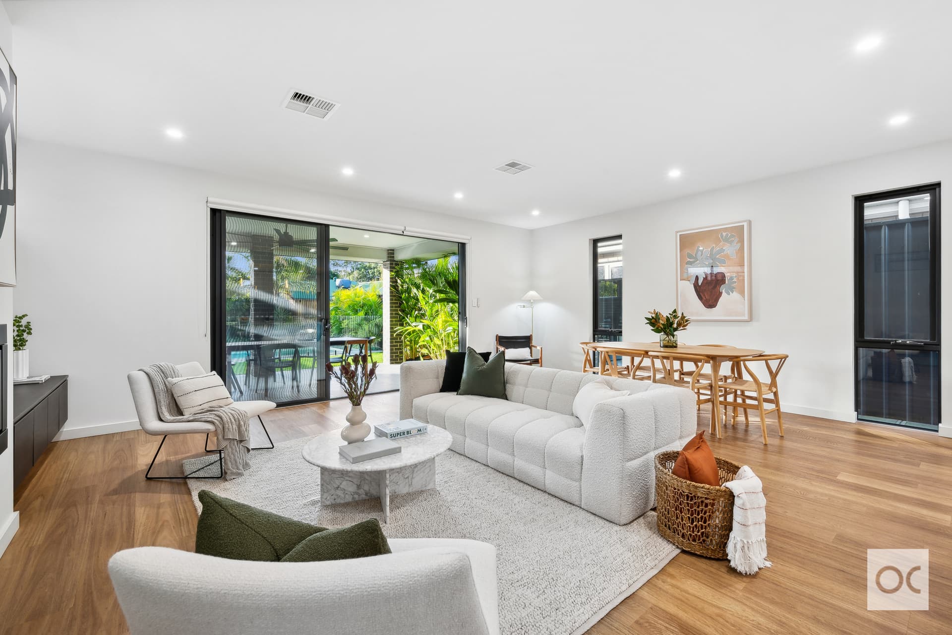 8 Hector Street, West Beach - Thumbnail 3