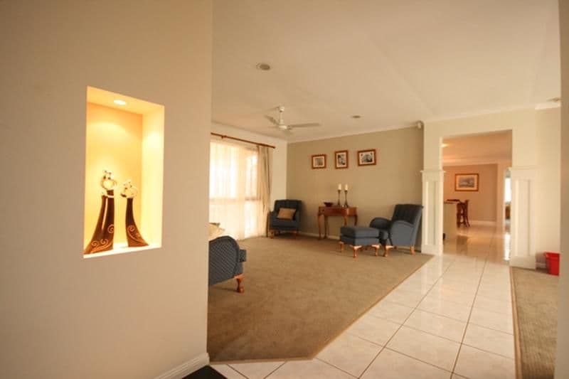 1/5 Harneil Place, Carrara, QLD, 4211, Carrara - Thumbnail 6