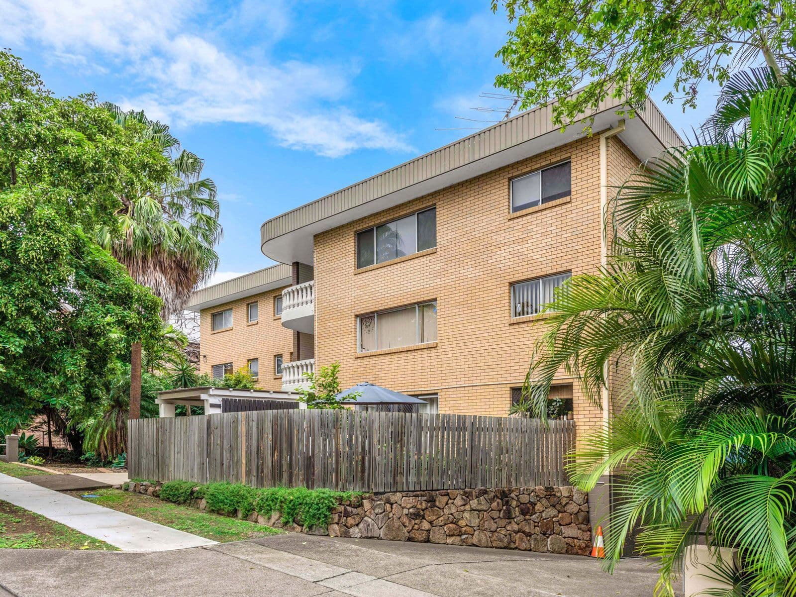 32 Gordon Street, Milton QLD 4064, Milton - Image 1