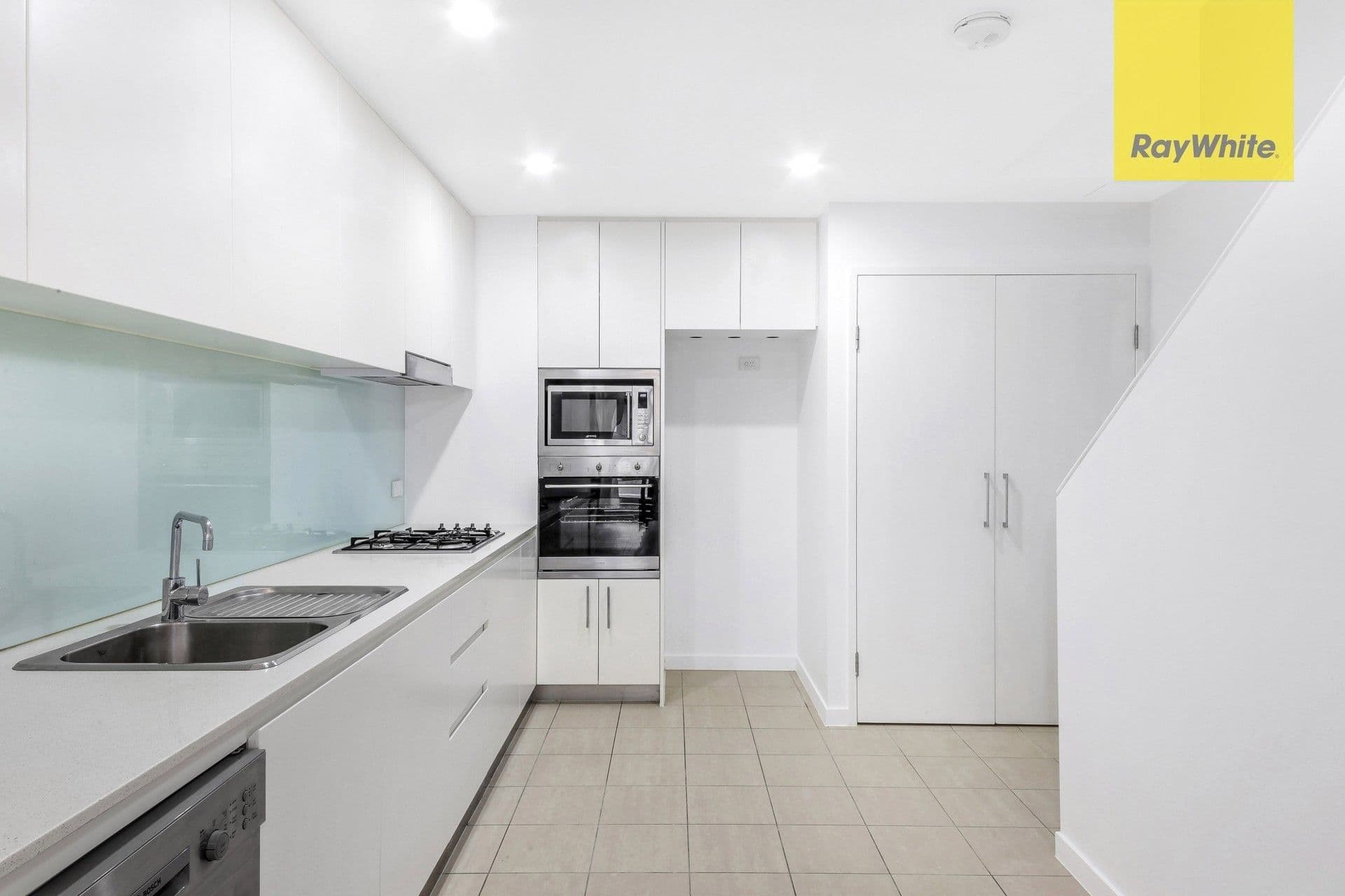 4 Sevier Avenue, Rhodes NSW 2138, Rhodes - Thumbnail 2