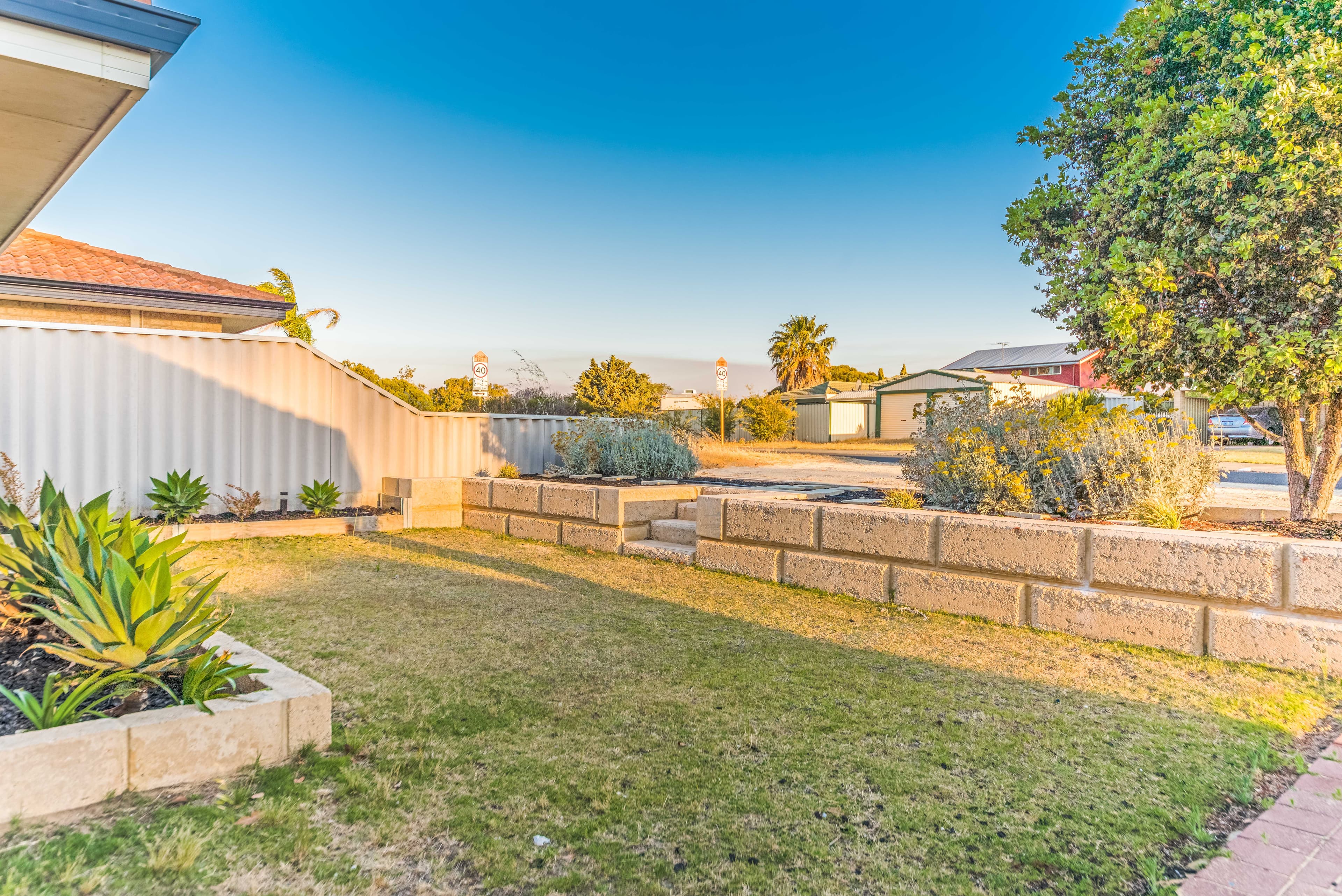 20 Bungarra Street, Australind WA 6233, Australind - Thumbnail 2
